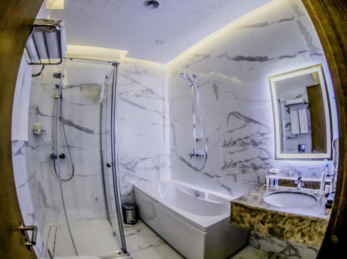 Madison Hotel Баку Екстер'єр фото