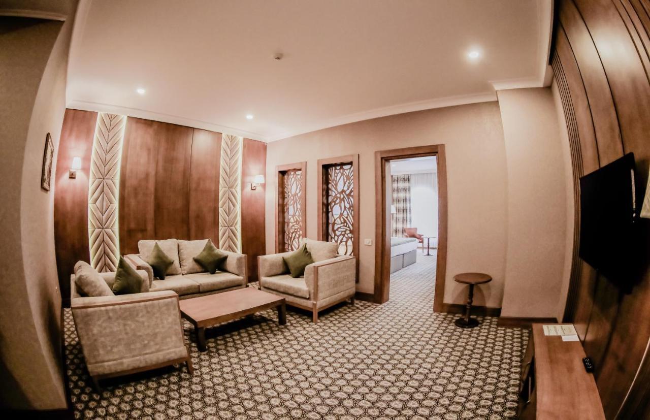 Madison Hotel Баку Екстер'єр фото