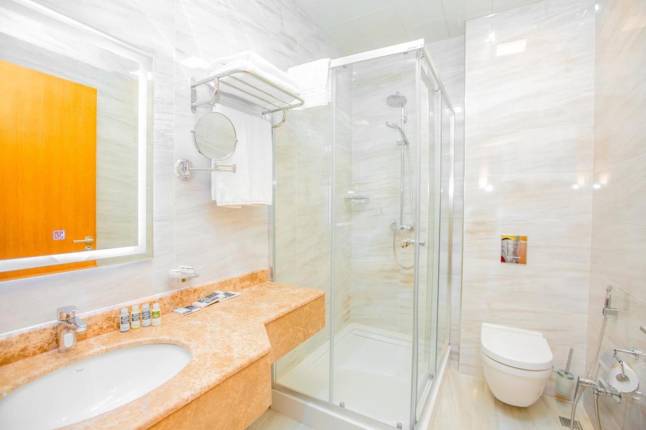 Madison Hotel Баку Екстер'єр фото