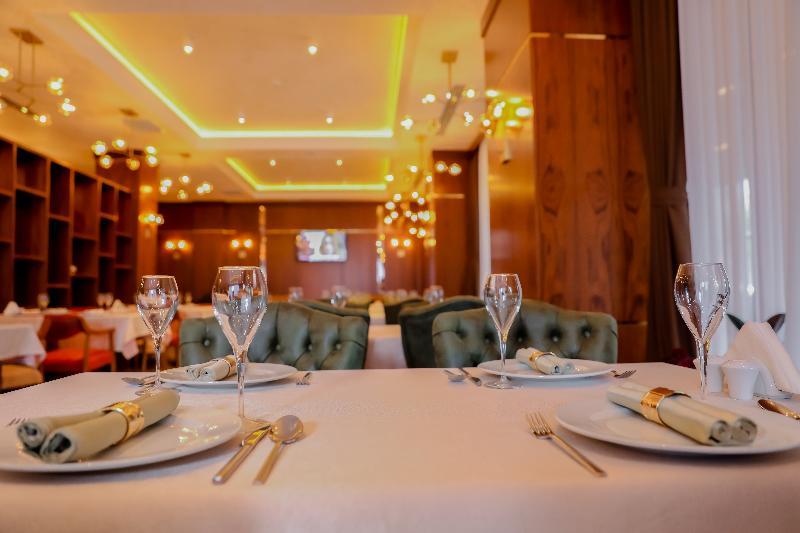 Madison Hotel Баку Екстер'єр фото